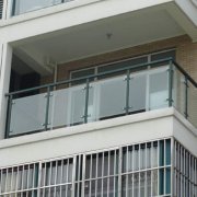 选择合适的阳台护栏材质为你生活安全保驾护航