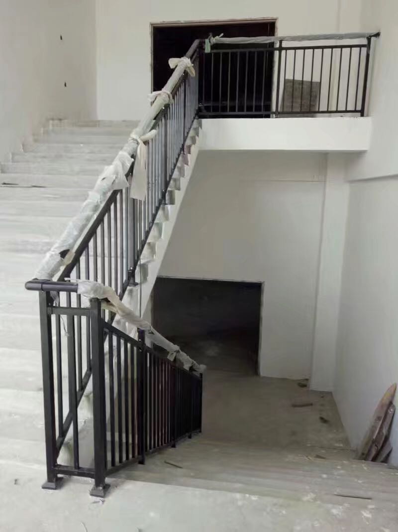 楼梯扶手工程案例